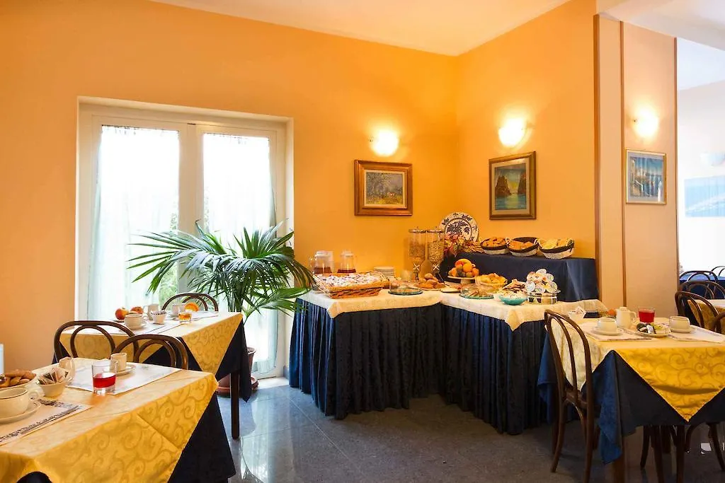 Hotel Ivonne Garni Rimini